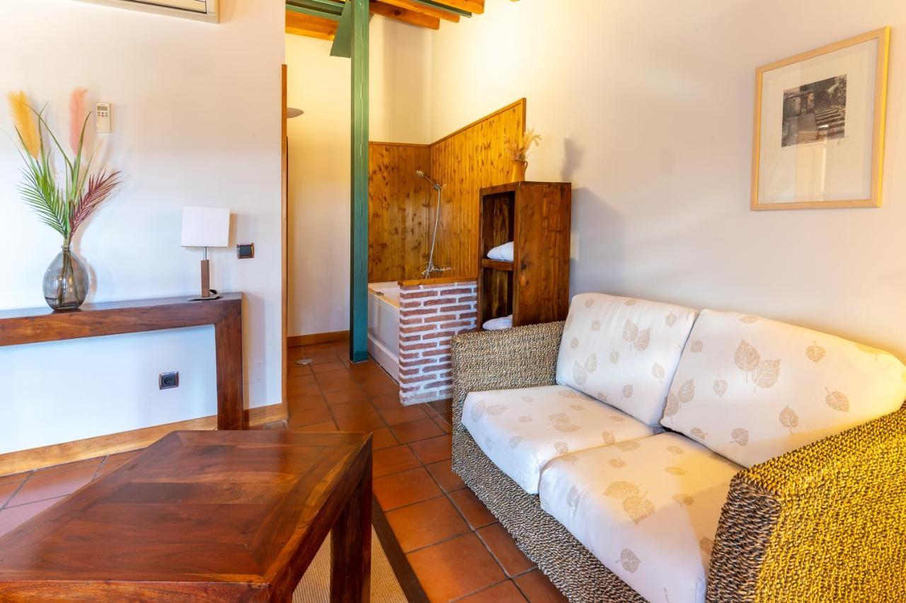 Hotel Hospederia El Arco Villavieja del Lozoya Esterno foto