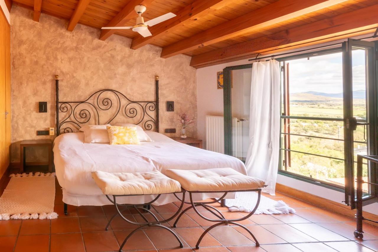 Hotel Hospederia El Arco Villavieja del Lozoya Esterno foto